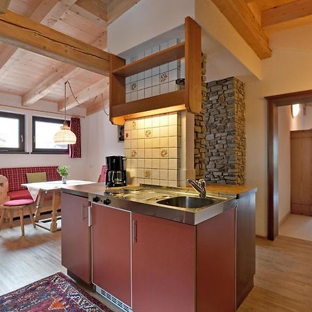 Ferienwohnungen Kircher Mayrhofen Pokoj fotografie